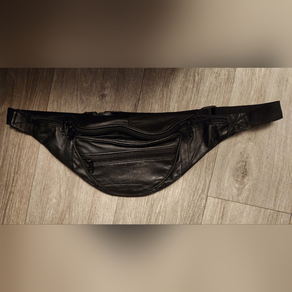 NWT! Gold Coast Faux Leather Fanny Pack/Belt Bag